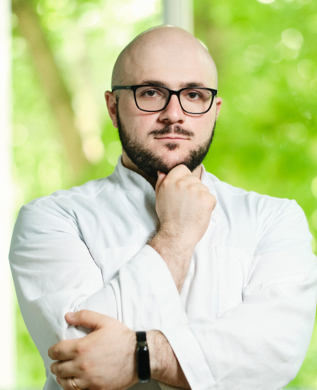 Врач Акопян Аршак Александрович — Врач-онколог